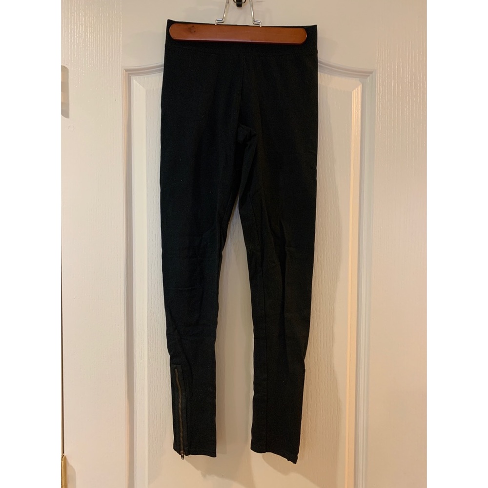 High-Rise Black Leggings with Ankle Zipper